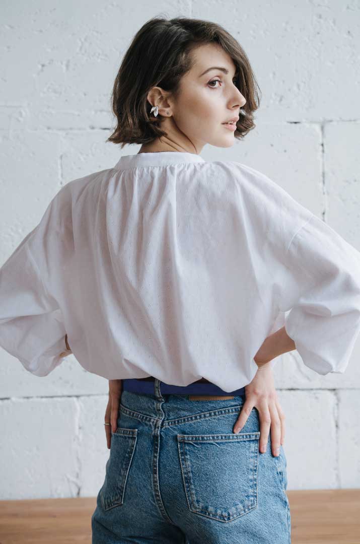 Woman in Tucked in Shirt Wearing a Beltaway Invisible Belt